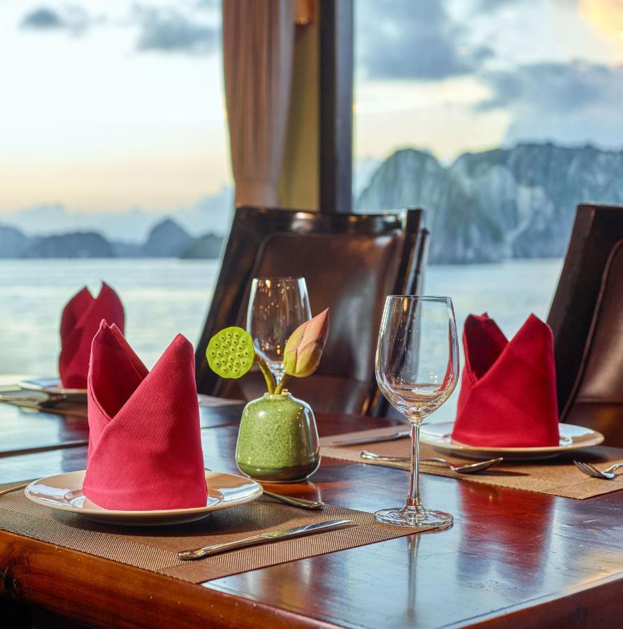 Amanda Luxury Cruise Lan Ha Bay Hotel Ha Long Buitenkant foto